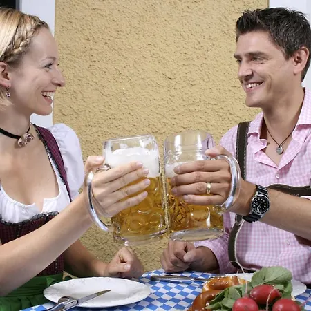 Zum Goldenen Schwanen Frankenried